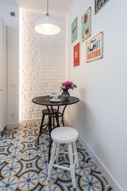 Апартаменти Baker Street Варшава Номер фото